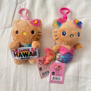 Hello Kitty Hawai’i ABC Store Exclusive - Mermaid & Hawaiian Plush Keychain Set